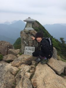 石鎚山へ一人旅