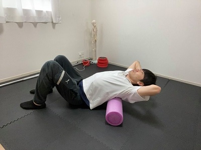 胸椎の筋膜リリース