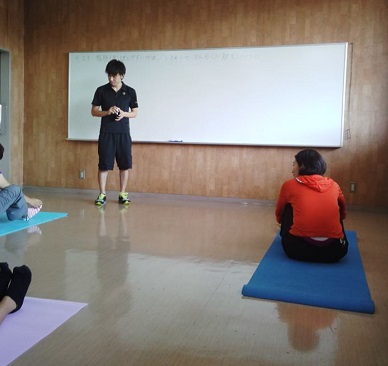 埼玉で出張パーソナルトレーニングの指導風景