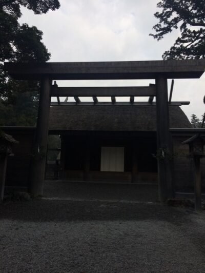 伊勢神宮の身垣内参拝